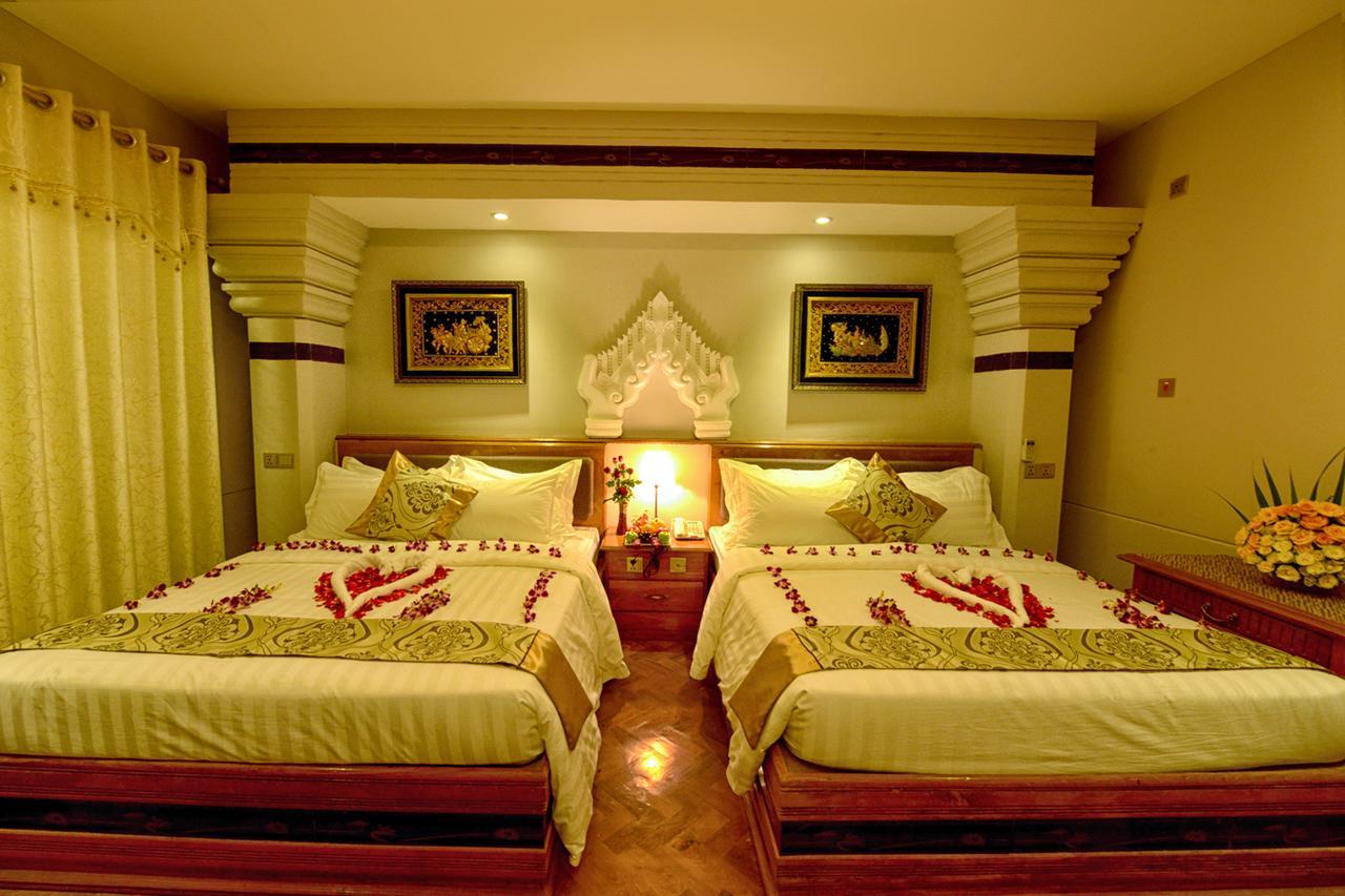 Shwe Taung Tan Hotel - Lake View Monywa Esterno foto